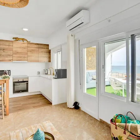 Seaview Beachlove Les Deveses * Denia